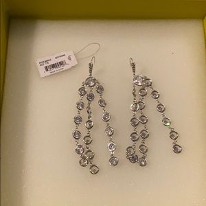 Kendra Scott dangle earrings